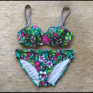 Two Piece Panache Swimsuits 36 D, L Bottoms